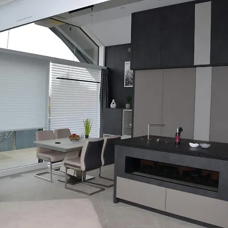 Loft-Lounge Holzkirchen (Miesbach)